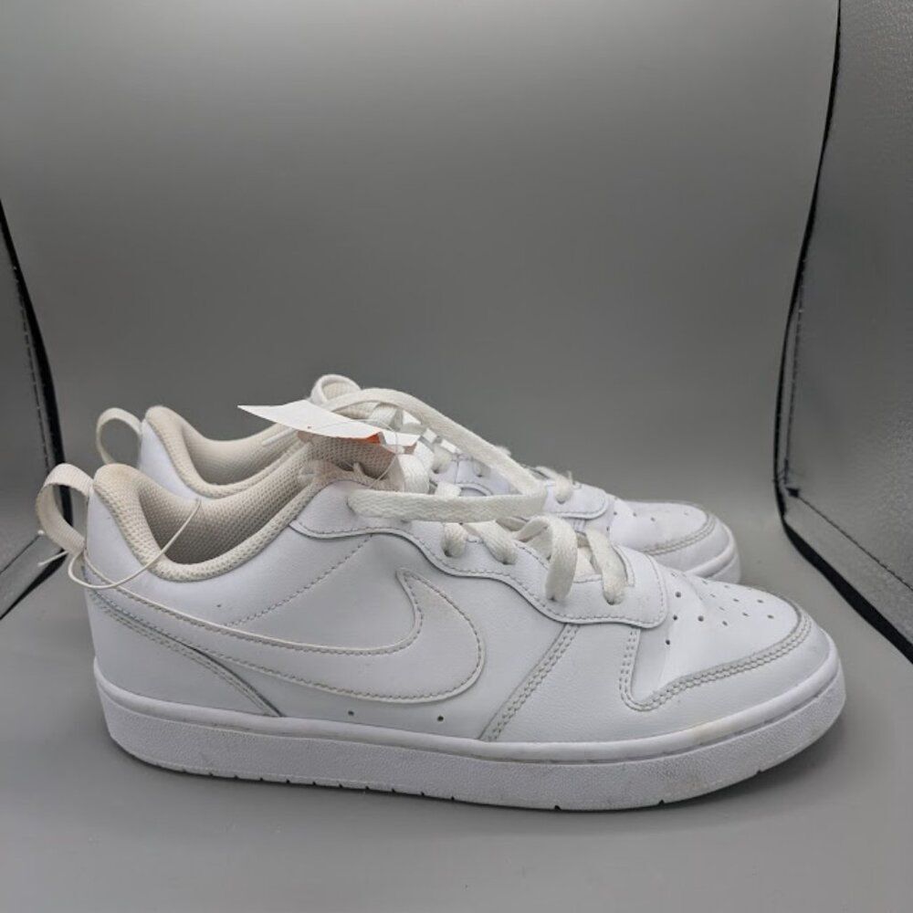 Nike Court Borough Low 2 (GS) - Triple White - Size 7Y / Women’s 8.5